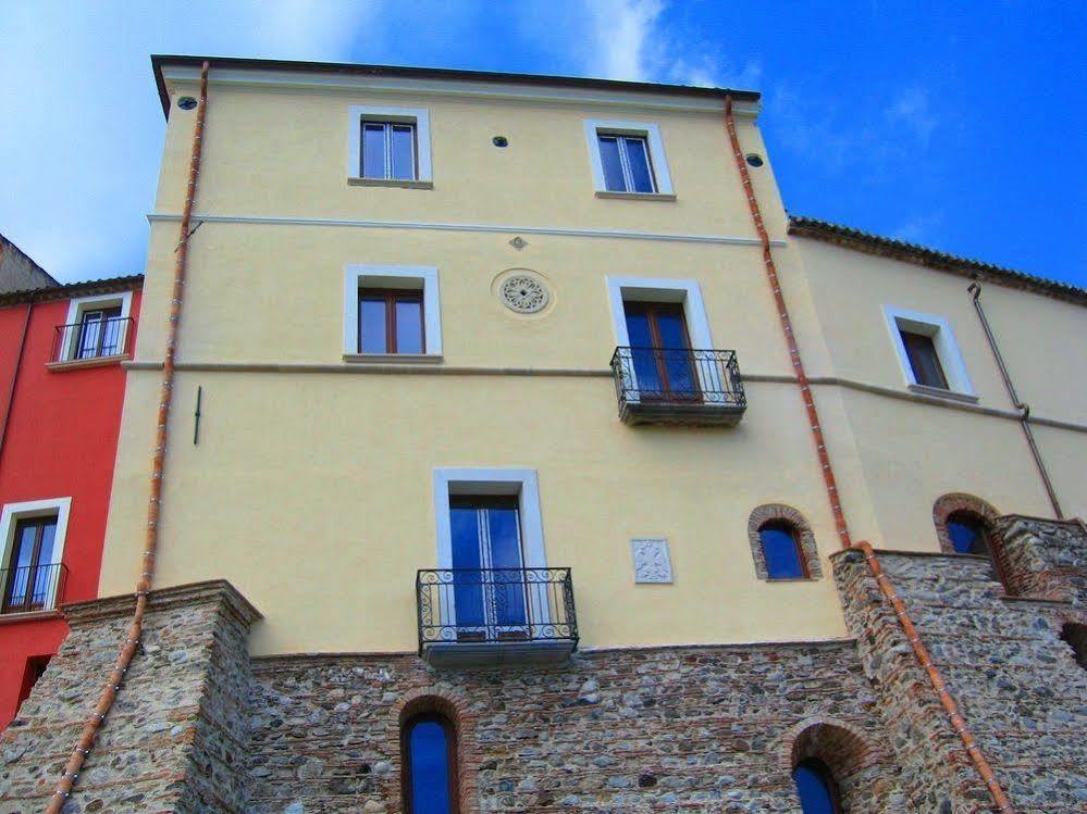 Relais Hotel Palazzo Castriota Corigliano Calabro Exterior photo