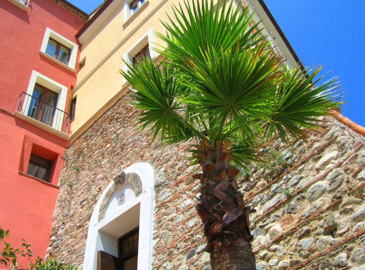 Relais Hotel Palazzo Castriota Corigliano Calabro Exterior photo