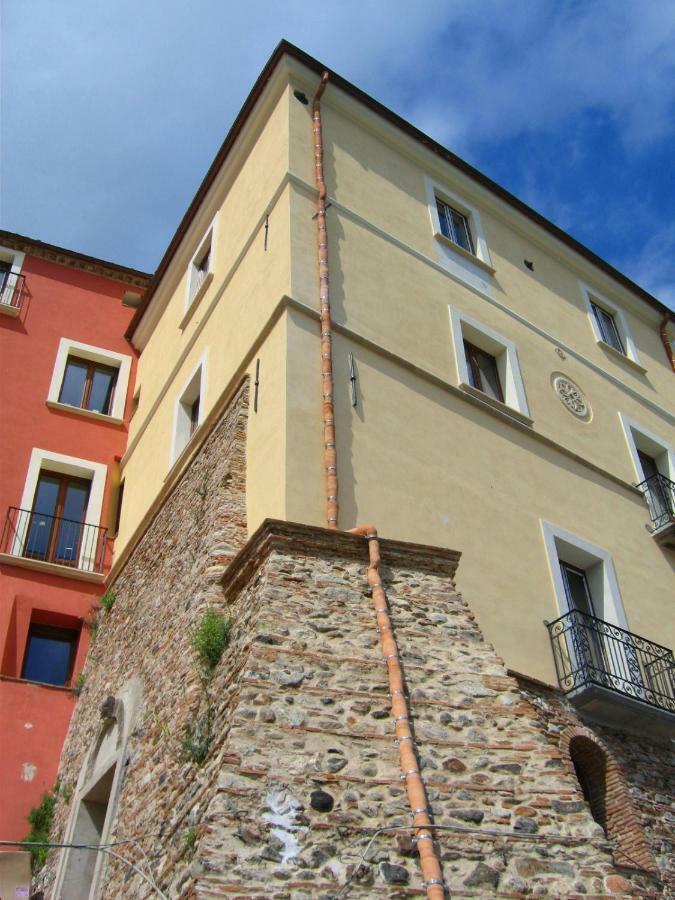 Relais Hotel Palazzo Castriota Corigliano Calabro Exterior photo